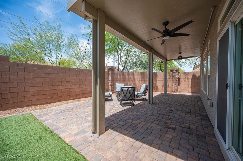 9807 Panther Hollow, Las Vegas, NV 89141