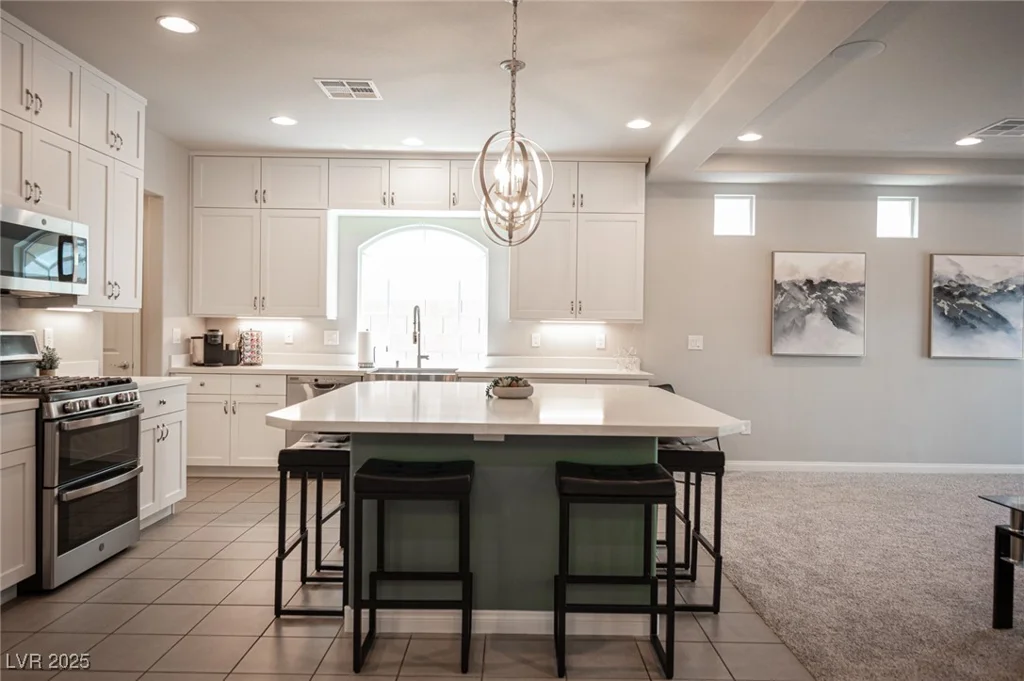 9807 Panther Hollow, Las Vegas, NV 89141