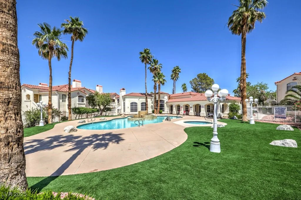 698 Racetrack, Henderson, NV 89015