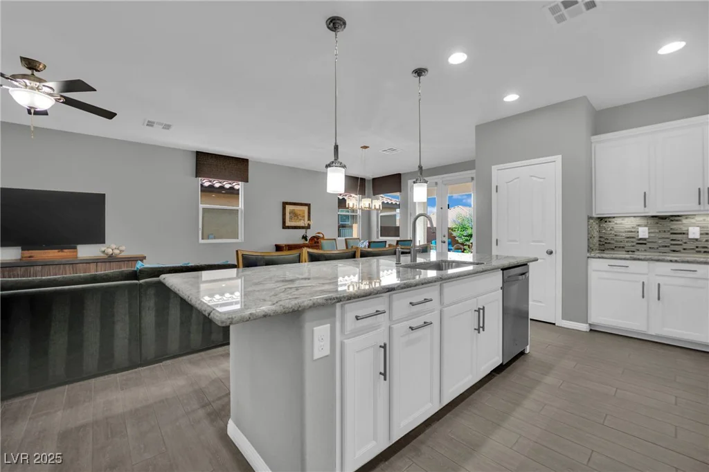 708 Kibbey, Las Vegas, NV 89178