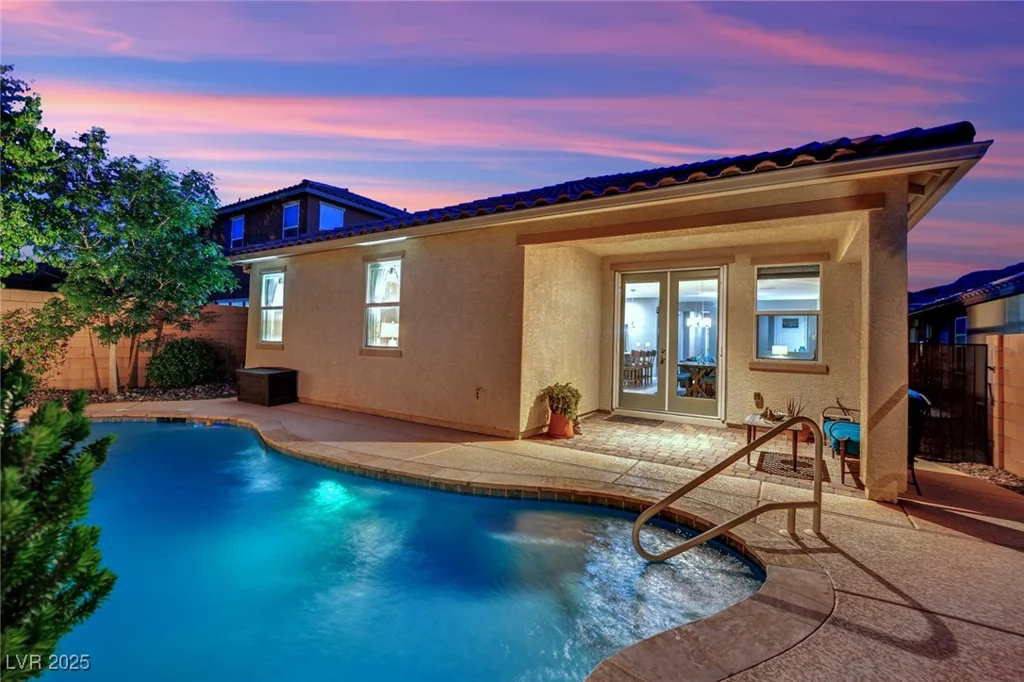 708 Kibbey, Las Vegas, NV 89178