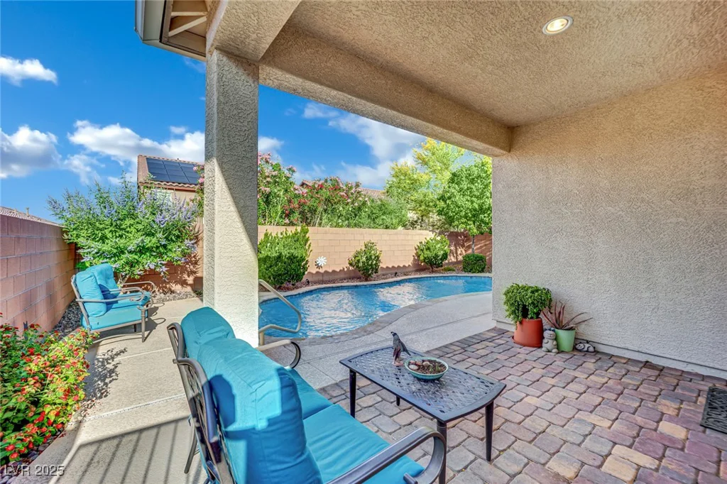 708 Kibbey, Las Vegas, NV 89178