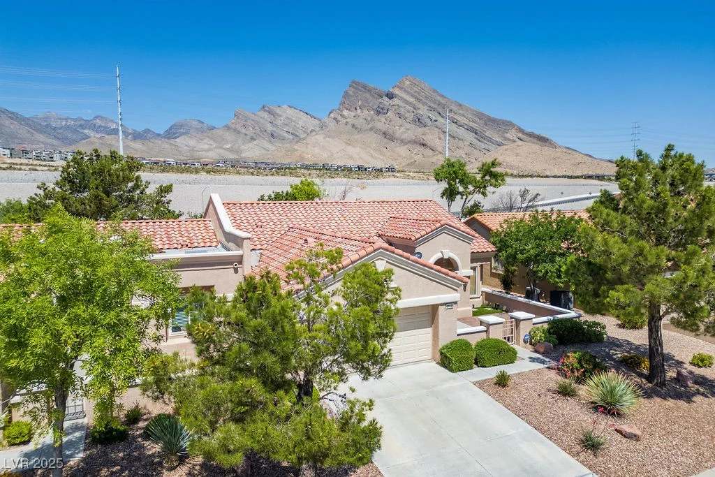 2315 Sun Cliffs, Las Vegas, NV 89134