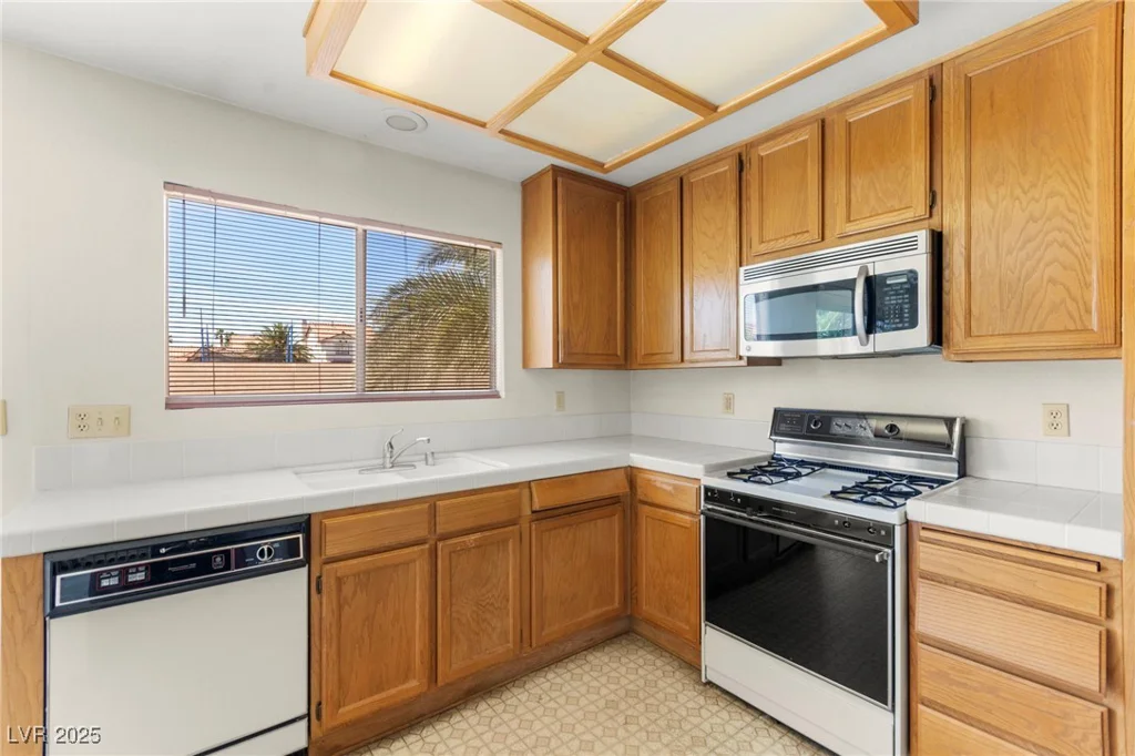 433 Old Palms, Las Vegas, NV 89123