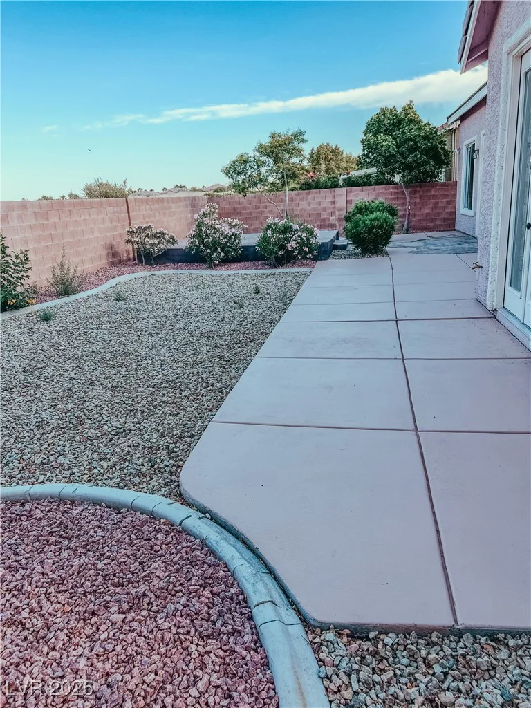 8616 Willow Cabin, Las Vegas, NV 89131