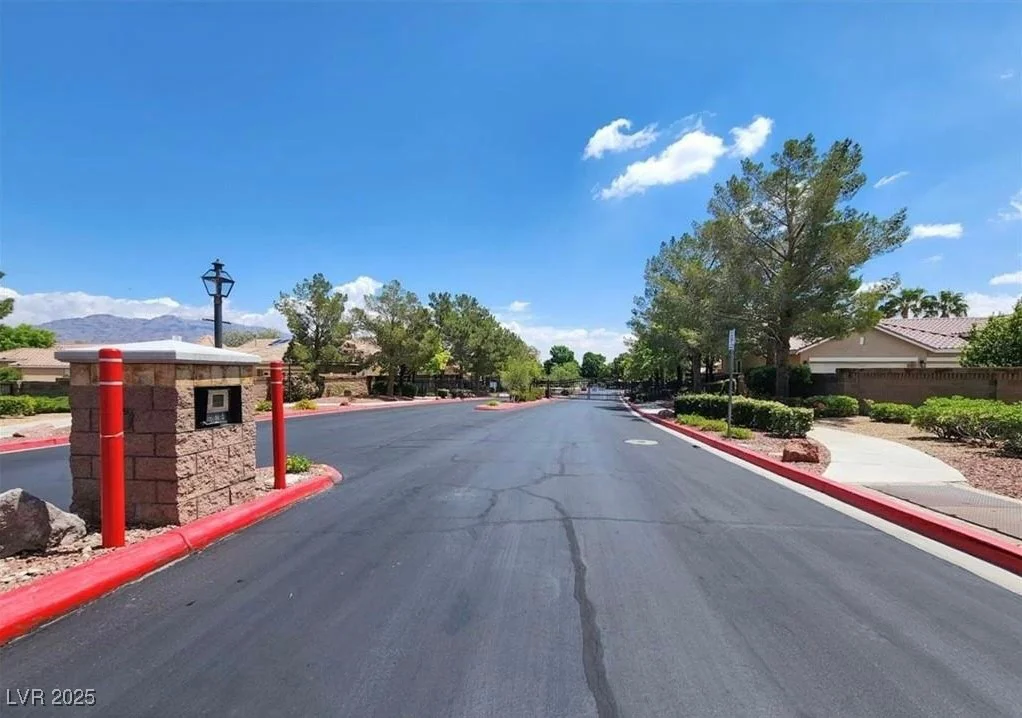 8616 Willow Cabin, Las Vegas, NV 89131