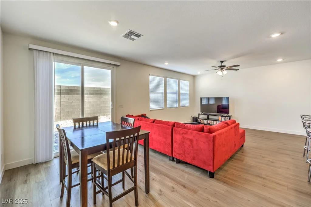 9114 Riverlands Ranch, Las Vegas, NV 89139