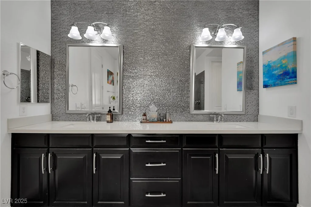 362 Port Reggio, Las Vegas, NV 89138