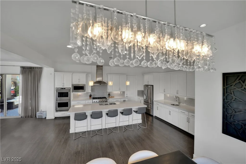 362 Port Reggio, Las Vegas, NV 89138