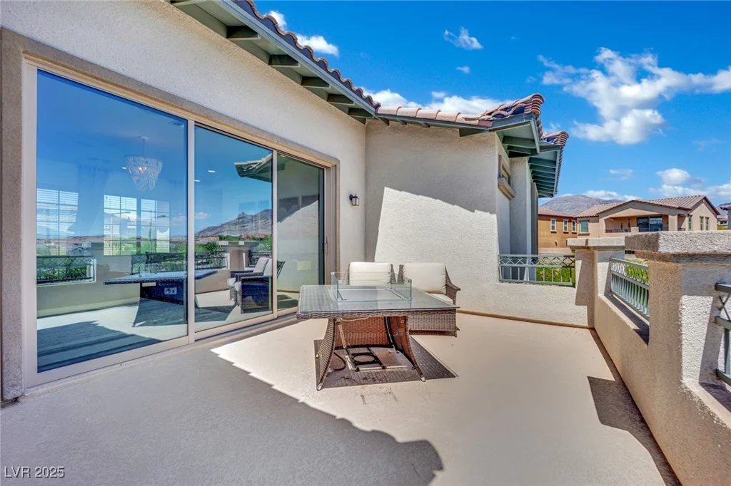 362 Port Reggio, Las Vegas, NV 89138