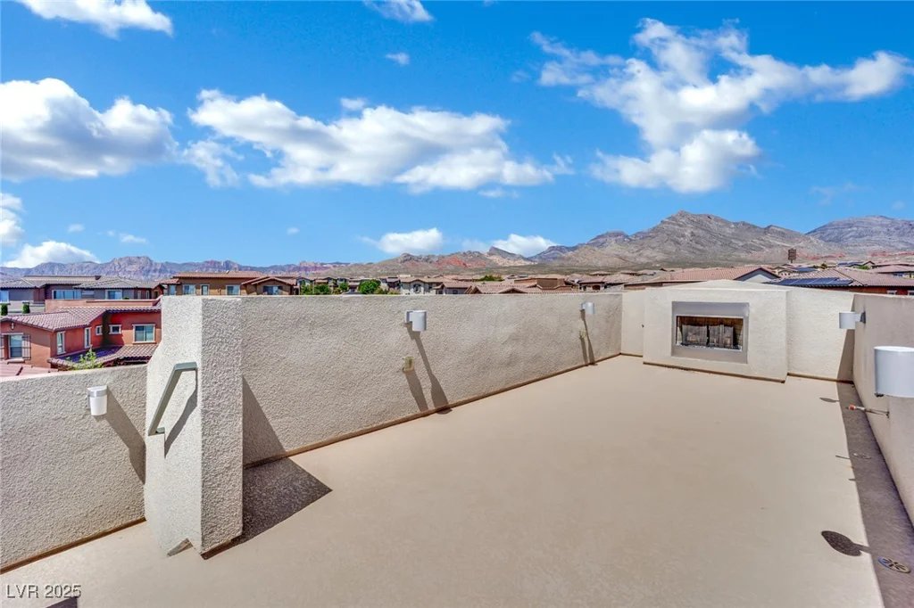 362 Port Reggio, Las Vegas, NV 89138