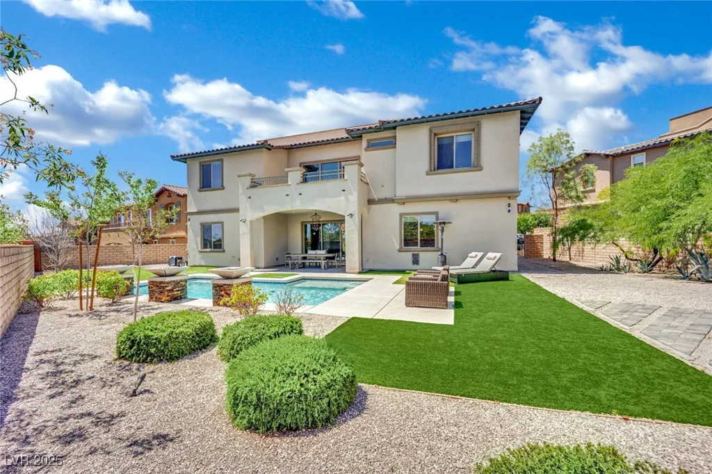 362 Port Reggio, Las Vegas, NV 89138