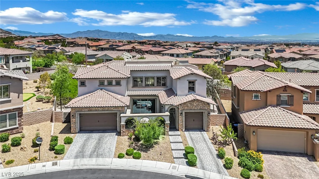 362 Port Reggio, Las Vegas, NV 89138