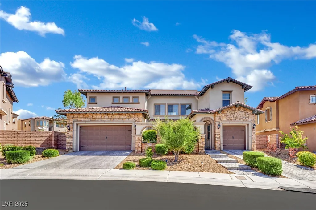 362 Port Reggio, Las Vegas, NV 89138