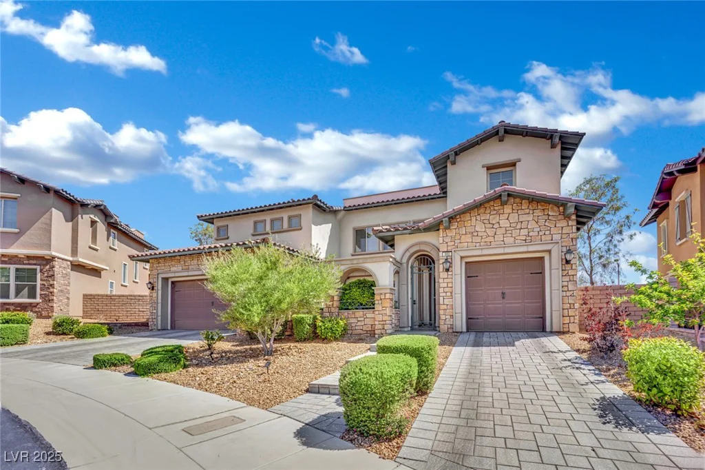 362 Port Reggio, Las Vegas, NV 89138