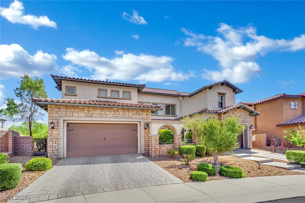 362 Port Reggio, Las Vegas, NV 89138