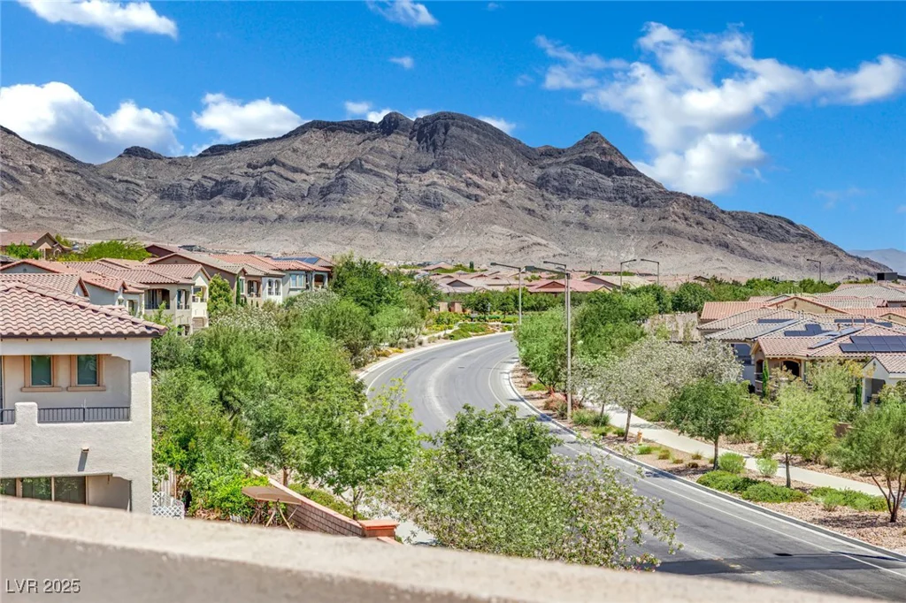 362 Port Reggio, Las Vegas, NV 89138