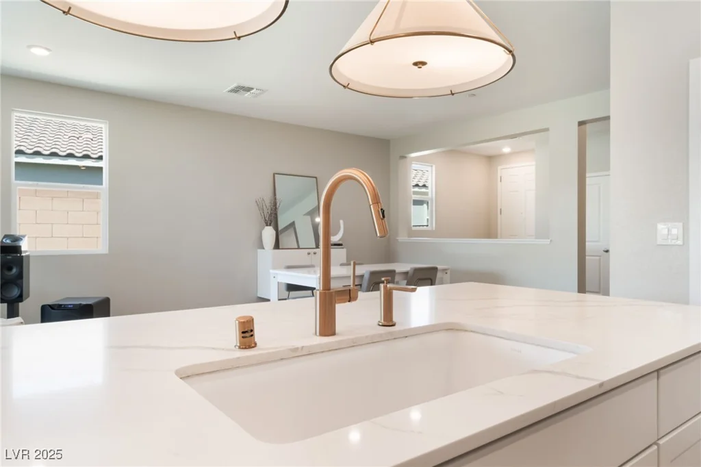 8351 Vinamala, Las Vegas, NV 89149