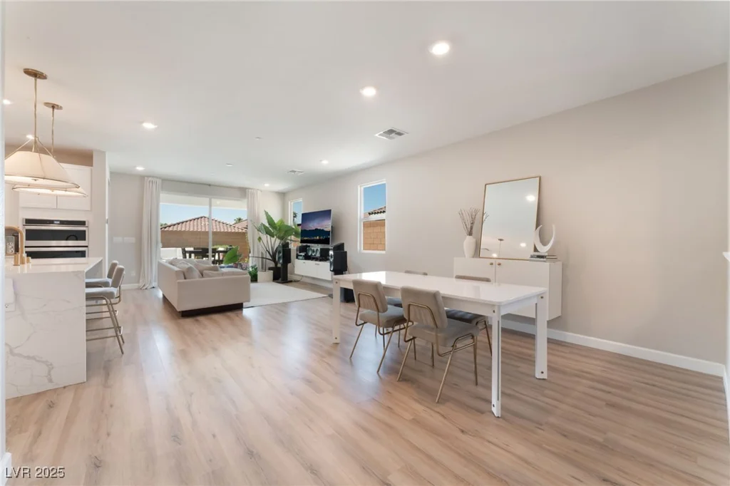 8351 Vinamala, Las Vegas, NV 89149