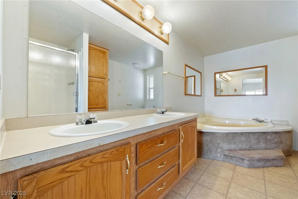 3560 Thousandaire, Pahrump, NV 89061