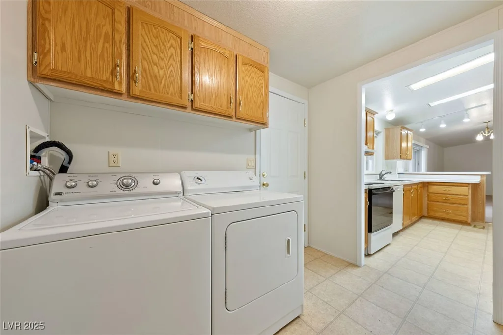 3560 Thousandaire, Pahrump, NV 89061
