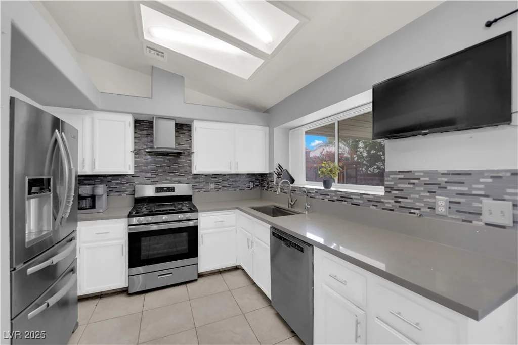 3905 Blairmoor, North Las Vegas, NV 89032