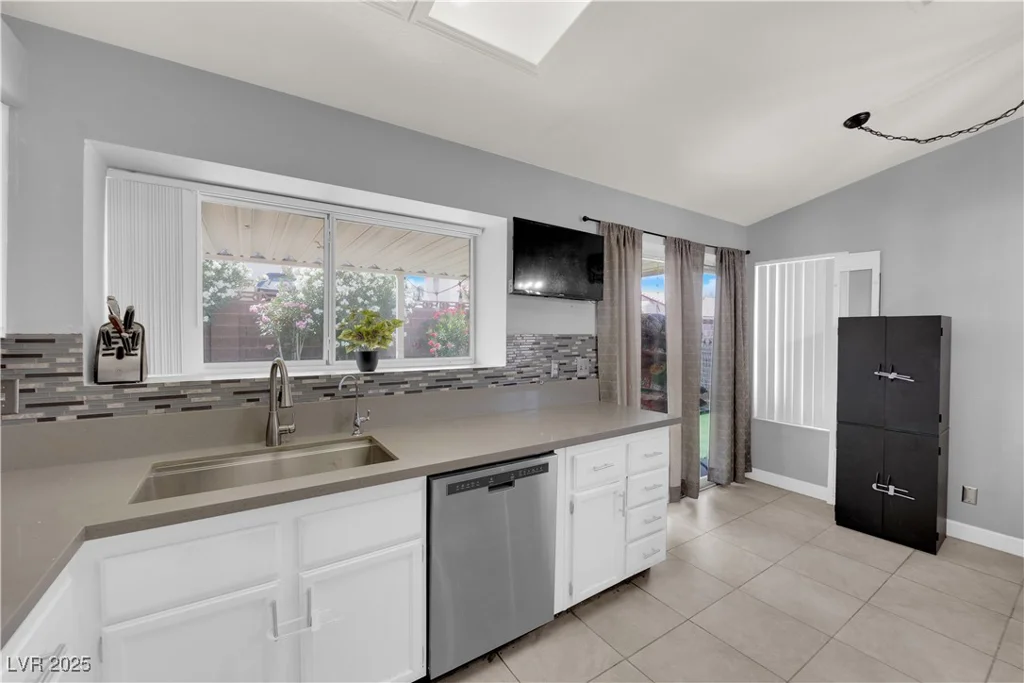 3905 Blairmoor, North Las Vegas, NV 89032