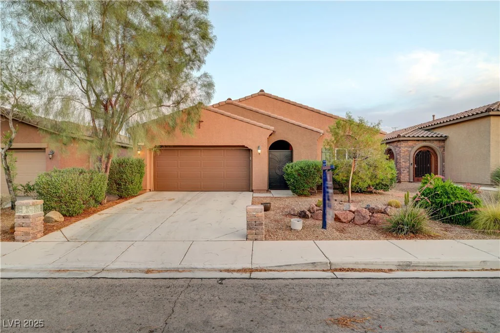 7235 Summer Air, Las Vegas, NV 89179