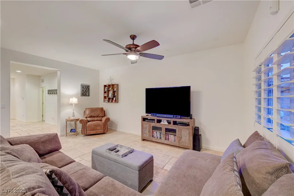 7235 Summer Air, Las Vegas, NV 89179