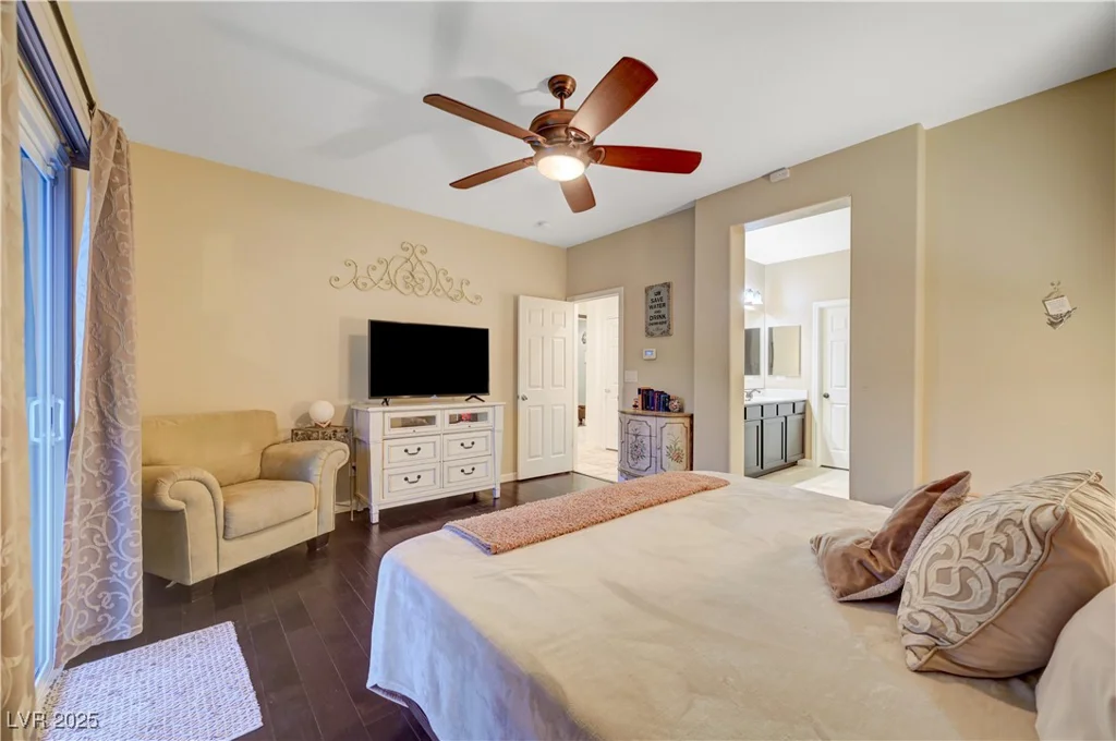 7235 Summer Air, Las Vegas, NV 89179