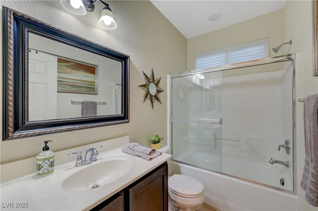 7235 Summer Air, Las Vegas, NV 89179