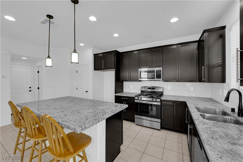 311 Lilian Faith, North Las Vegas, NV 89031