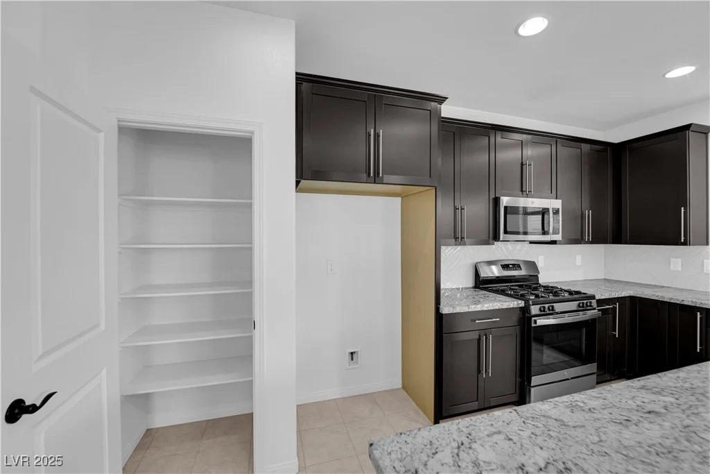 311 Lilian Faith, North Las Vegas, NV 89031