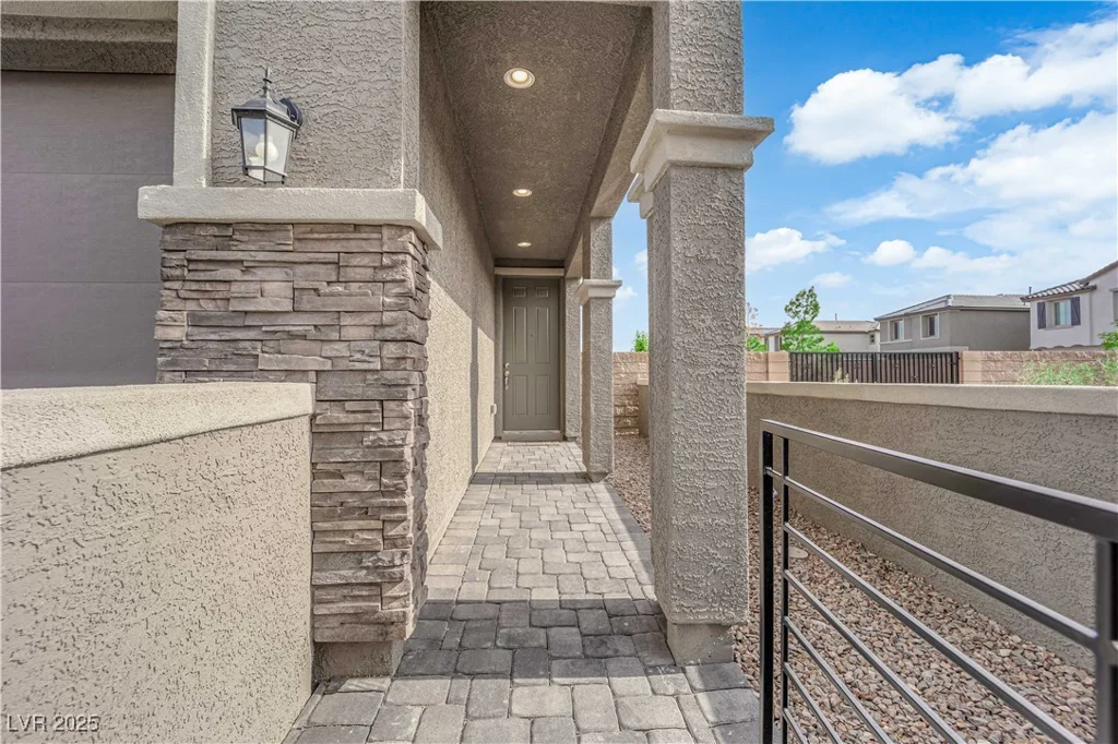311 Lilian Faith, North Las Vegas, NV 89031