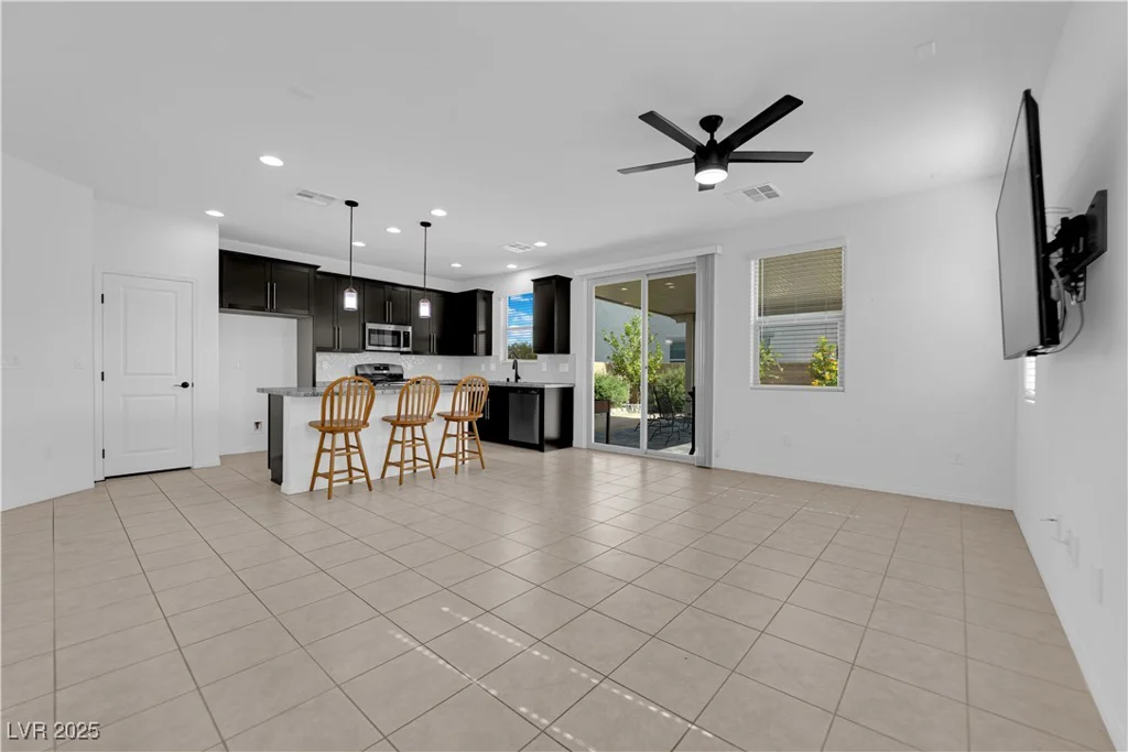 311 Lilian Faith, North Las Vegas, NV 89031