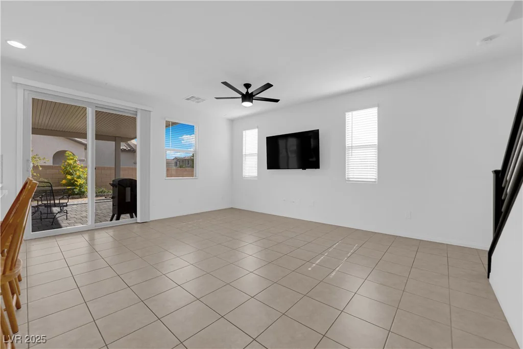 311 Lilian Faith, North Las Vegas, NV 89031