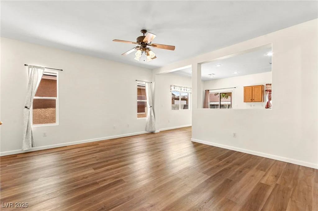 8113 Danaides, Las Vegas, NV 89131