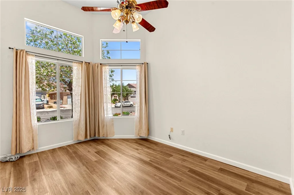 8113 Danaides, Las Vegas, NV 89131