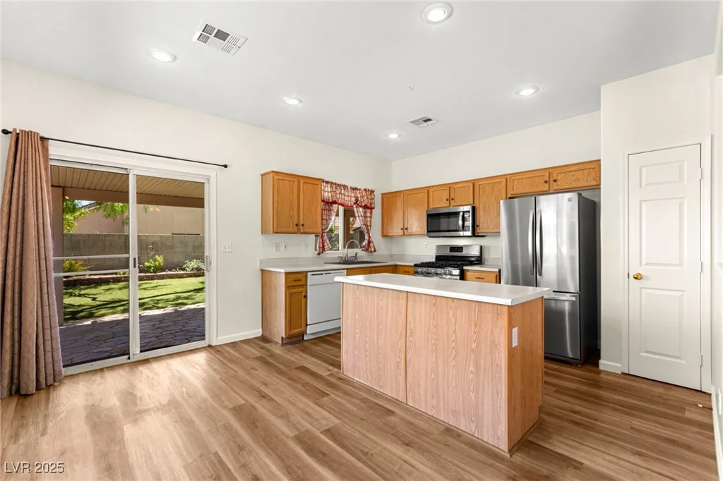 8113 Danaides, Las Vegas, NV 89131