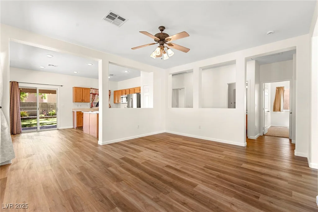 8113 Danaides, Las Vegas, NV 89131
