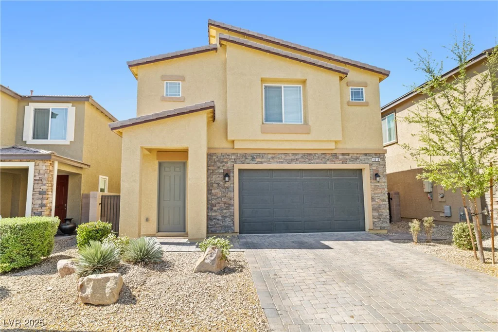 4519 Stardusk Falls, North Las Vegas, NV 89084