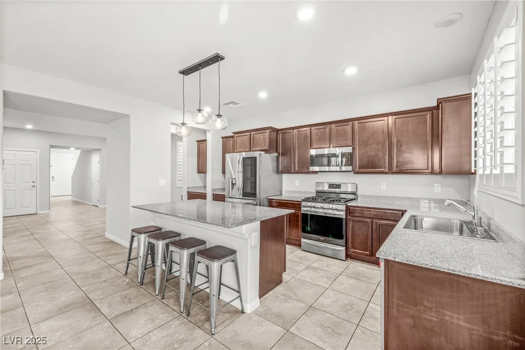 4519 Stardusk Falls, North Las Vegas, NV 89084