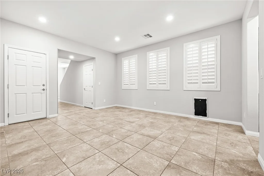 4519 Stardusk Falls, North Las Vegas, NV 89084