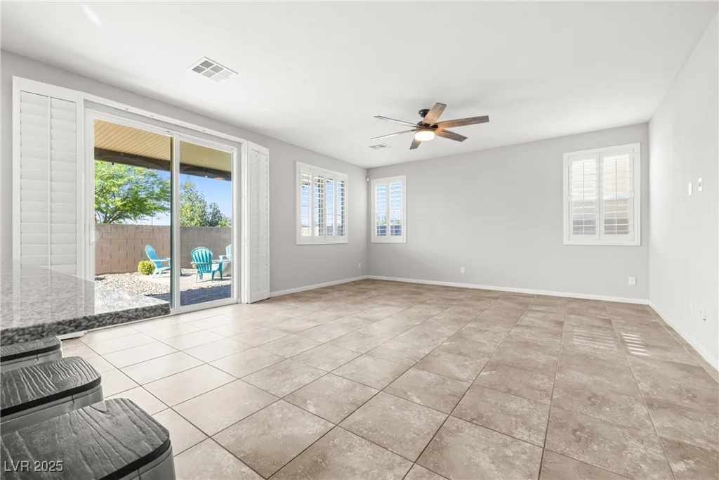 4519 Stardusk Falls, North Las Vegas, NV 89084