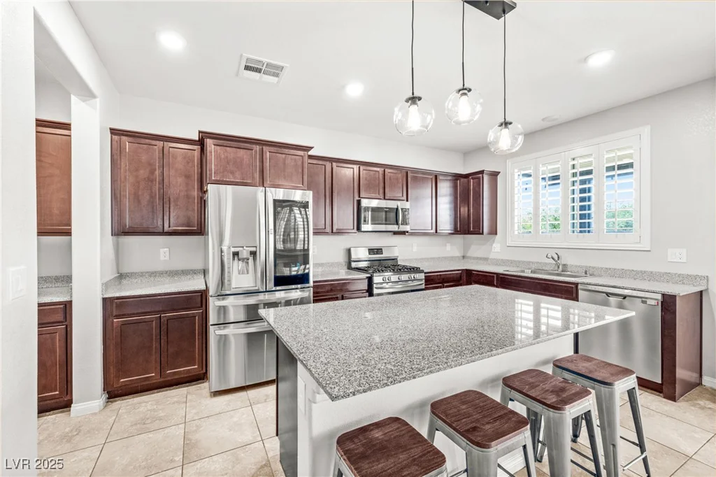 4519 Stardusk Falls, North Las Vegas, NV 89084