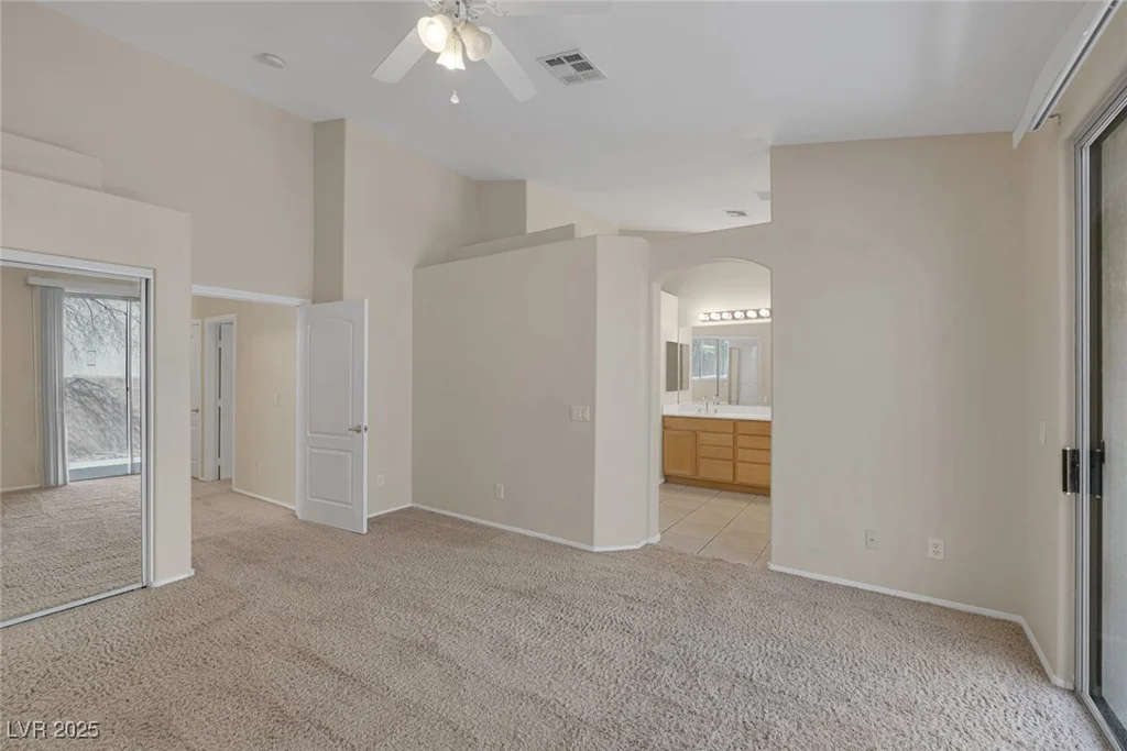 7544 Coral River, Las Vegas, NV 89131