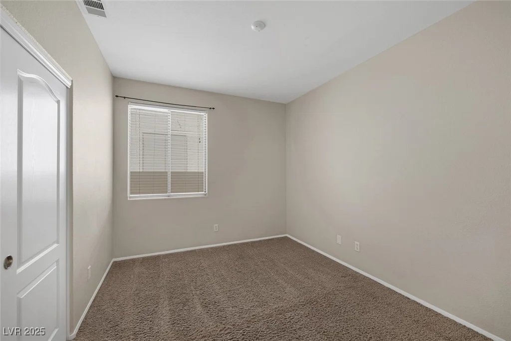 7544 Coral River, Las Vegas, NV 89131