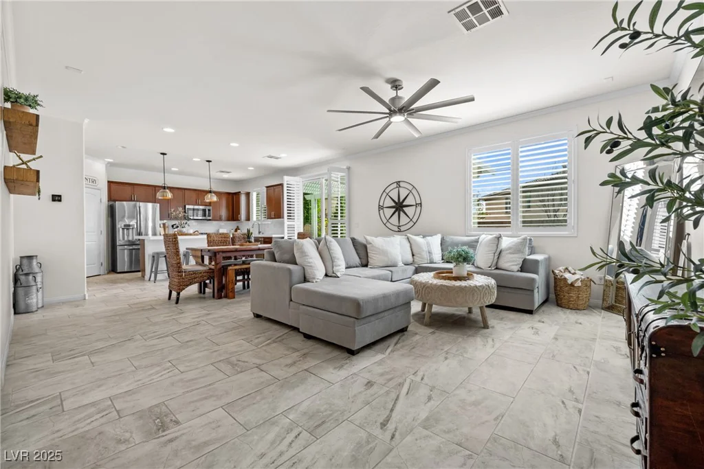 10474 Palmadora, Las Vegas, NV 89178