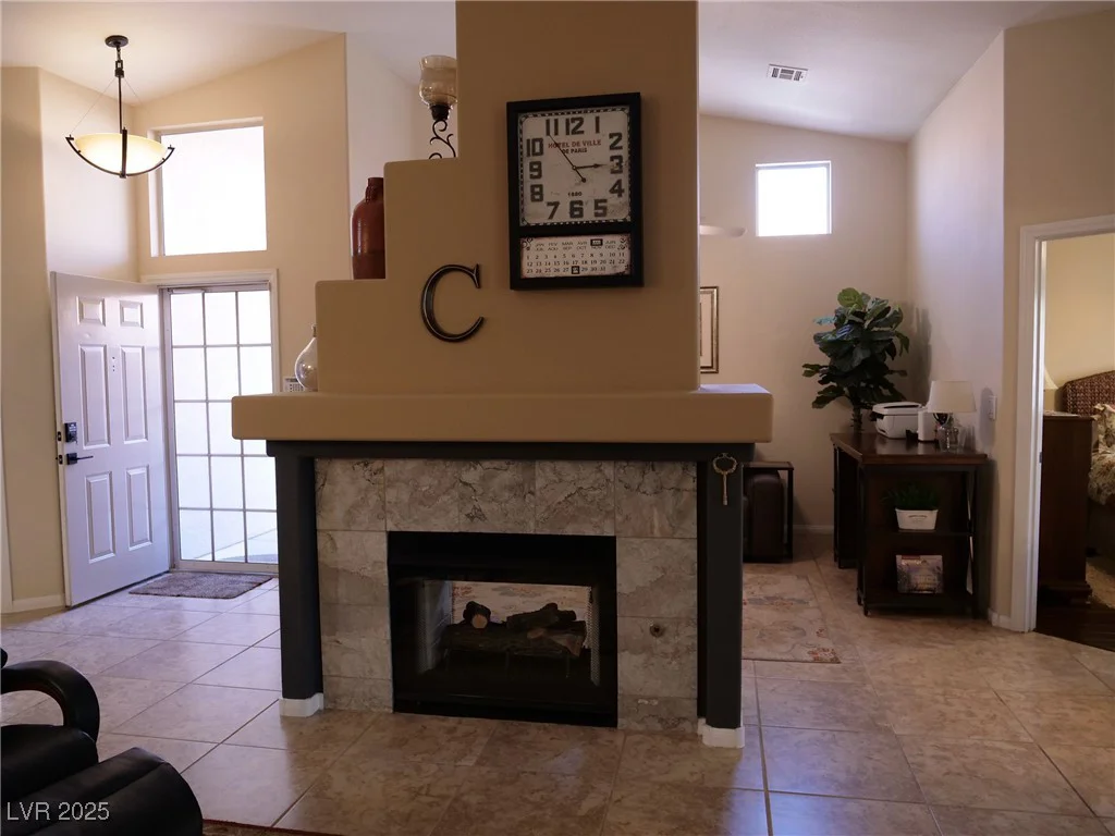 9705 Templemore, Las Vegas, NV 89129