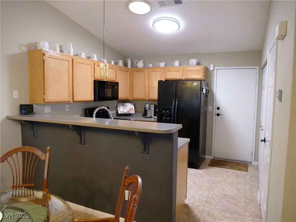 9705 Templemore, Las Vegas, NV 89129